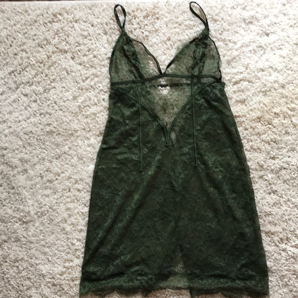 Victoria’s Secret lingerie slip olive green small